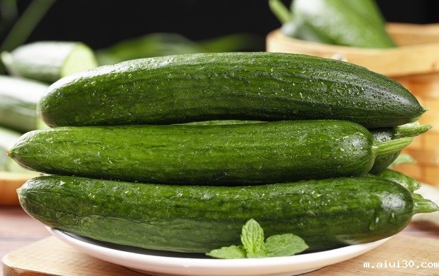 广州蔬菜配送公司:不同的季节选择蔬菜有讲究及如何识别蔬菜的新鲜度?